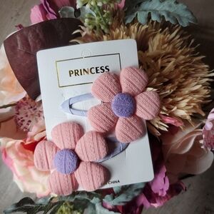 NWT Princess Brand Pink and Purple Flower Hair Clips
